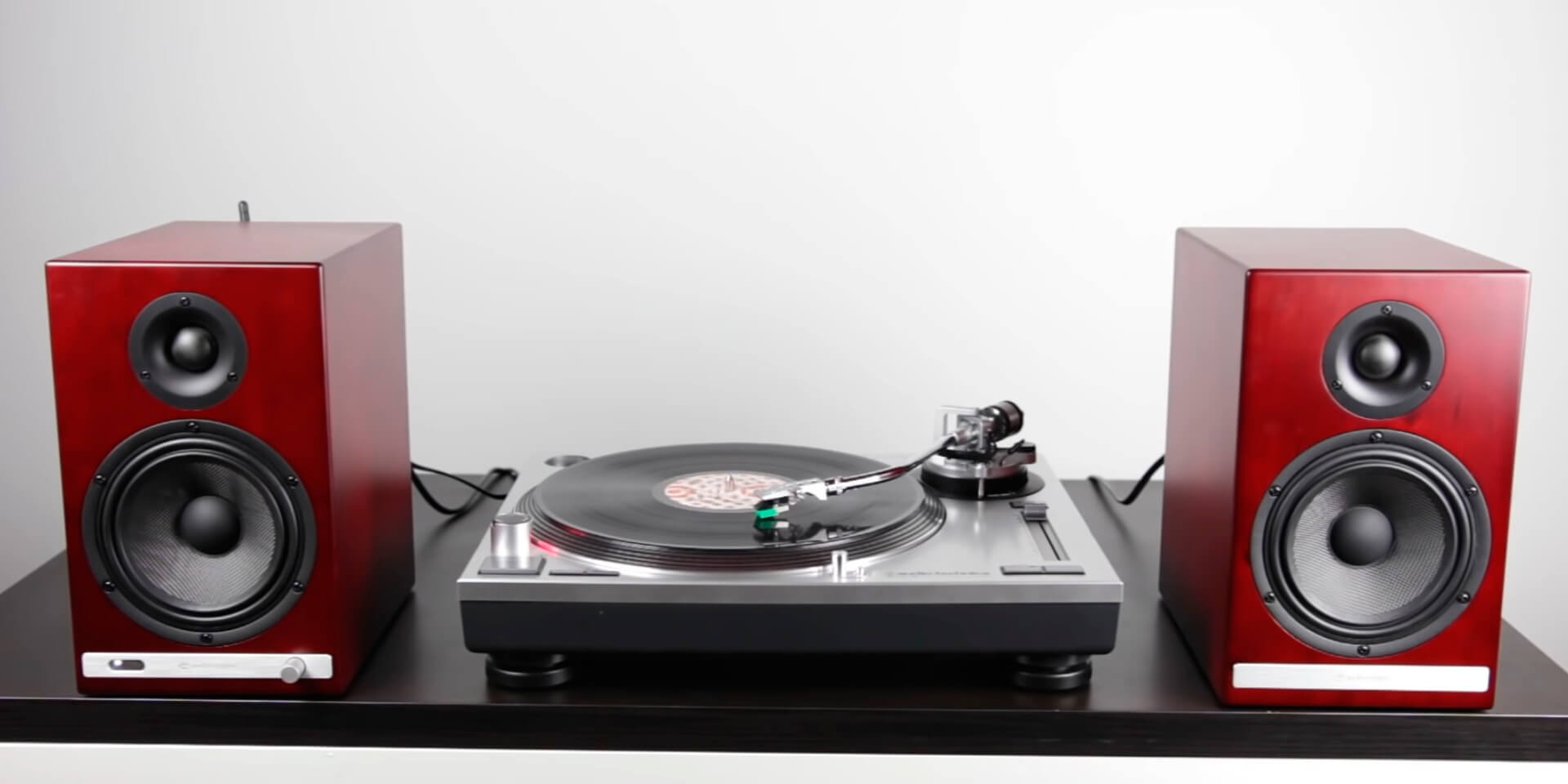 Audio-Technica AT-LP60X Turntable and Edifier R1280T Active Speaker Bu
