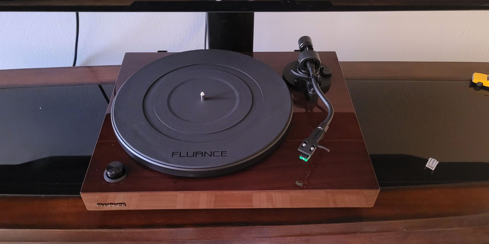 5 Best Beginner Record Players [Intro in the Vinyl World]